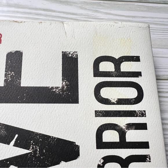 Love Warrior by Glennon Doyle Melton Hardcover Book - Picture 7 of 8